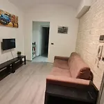 Appartamento Magenta 5