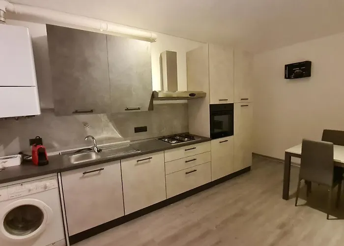 Appartamento Magenta 5